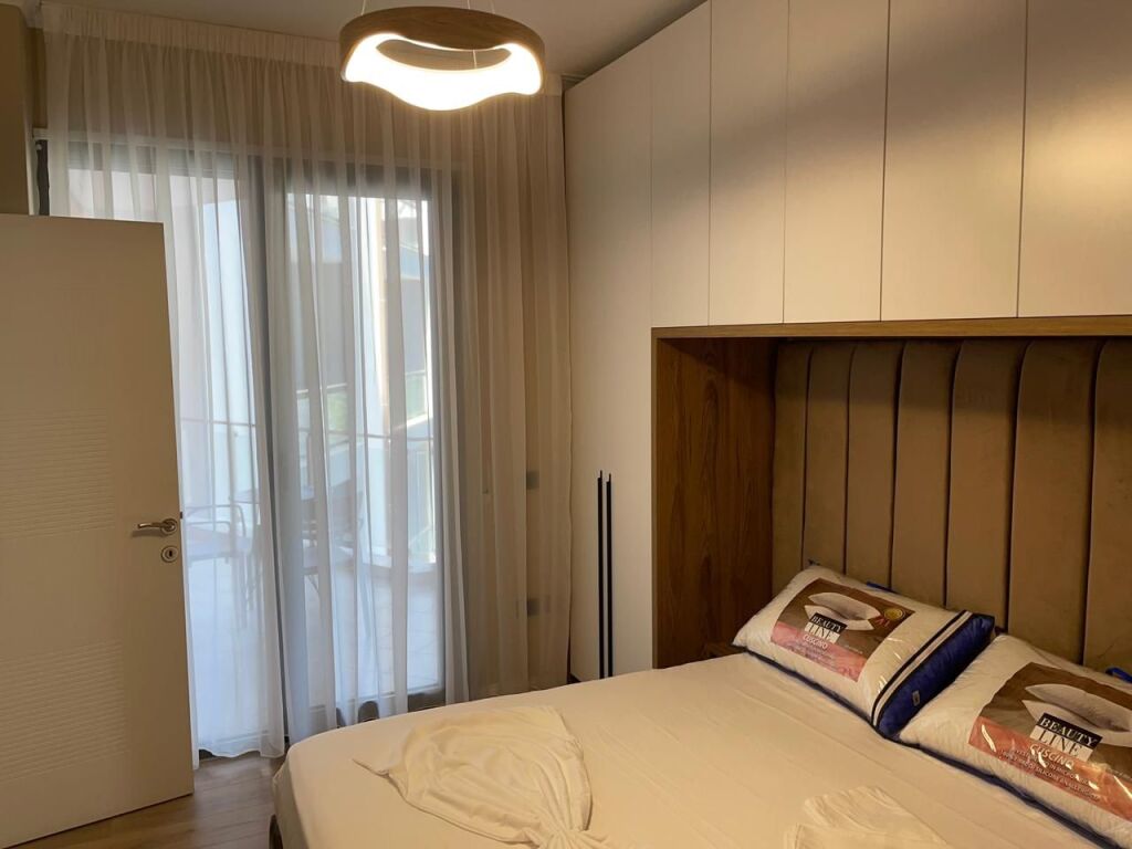 Apartament modern 1+1+Post parkimi  per qira ,Rruga e Kosovareve