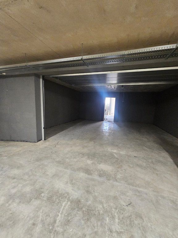 VILË MODERNE PËR SHITJE – MJULL -BATHORE, TIRANË!