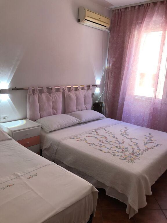affittasi 1+1 sulla spiaggia vicino all'hotel Majestik