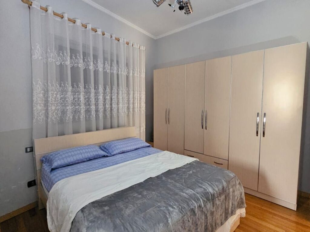 🏡 **JEPET ME QERA SUPER APARTAMENT 3+1 NË SHIJAK**