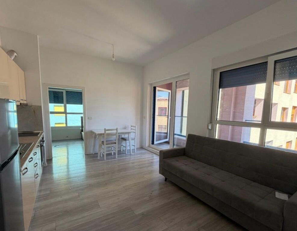 Apartment for rent 1+1 - 📍Ali Demi, Mangalem complex -400 thousand lek