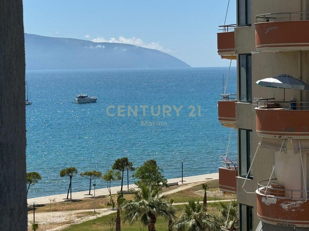 APARTAMENT 2+1+2 PER SHITJE,PRANE KONSULLATES ITALIANE ,NE LUNGOMARE!