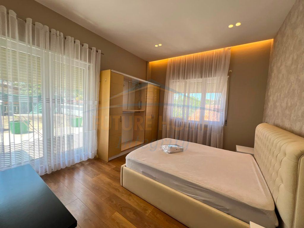 Affitto, Duplex 2+1+Veranda, Selitë, Tirana.