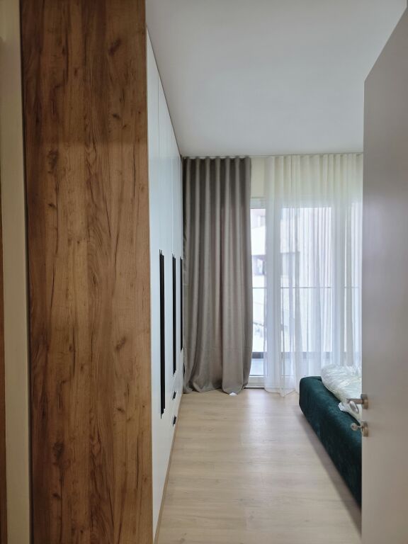 SHITET APARTAMENT 2+1 – RRUGA "MIGJENI", TIRANË
