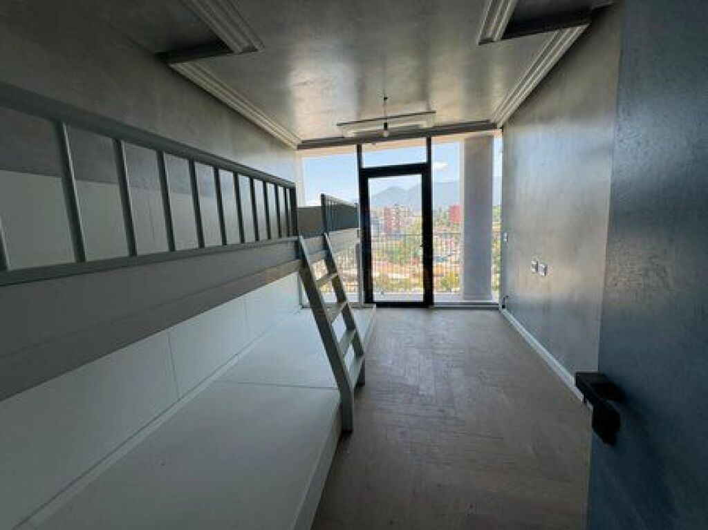 Disponojme per shitje, Apartament 2+1+2 , ne Rezidencen Lake View, Tirane