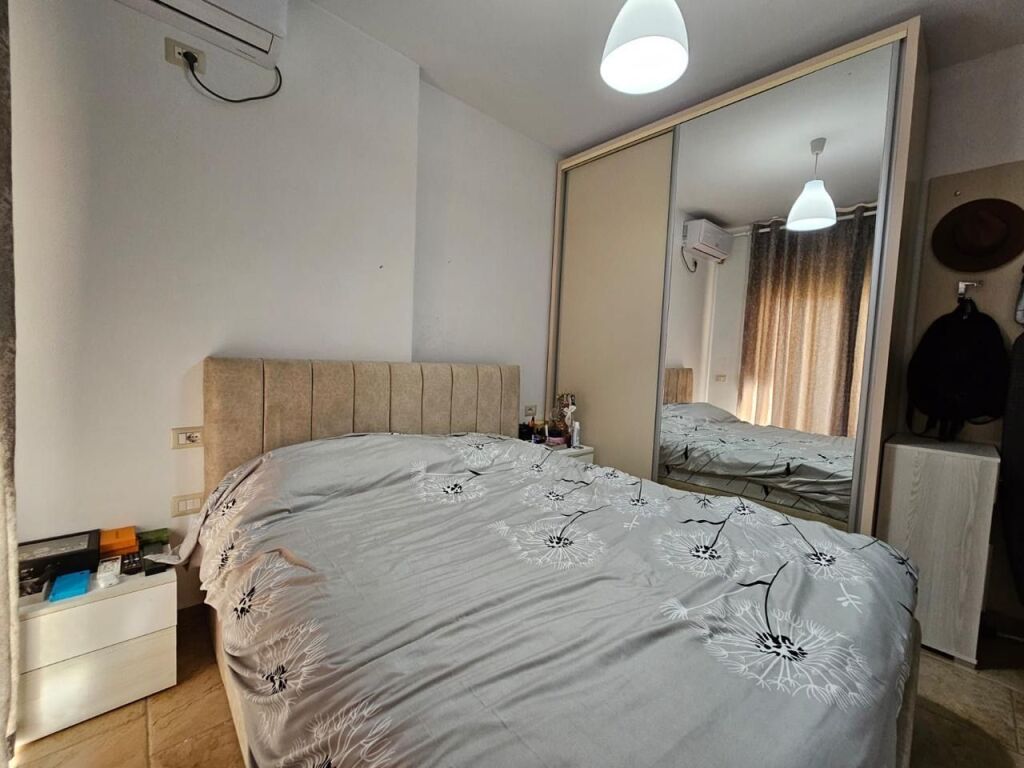 Apartament 1+1 me qera tek Liqeni i Thate
