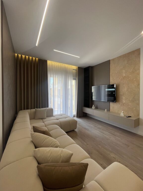 ✅QIRA - Apartament 2+1 tek Zogu Zi