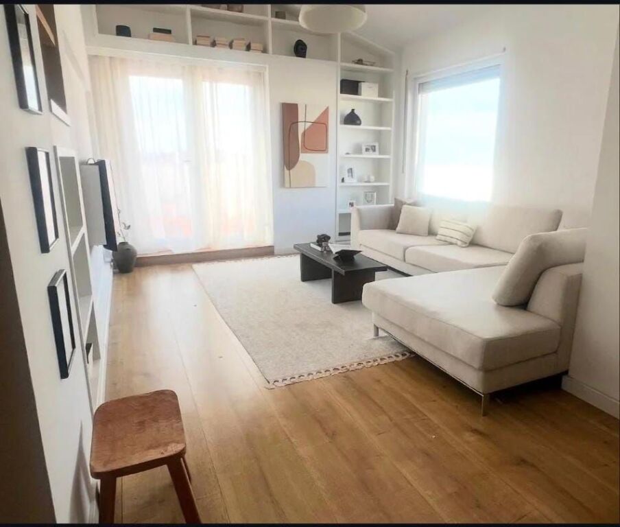 Qera | Apartament 2 + 1 + 2 | Kodra e Diellit 1 | 1200 €/muaj