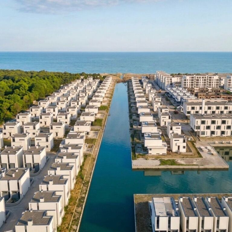 🏡 Duplex 2+1 with Yard & Parking – Turquoise Marina, Gjiri i Lalzit (Hamallaj) 🌊✨