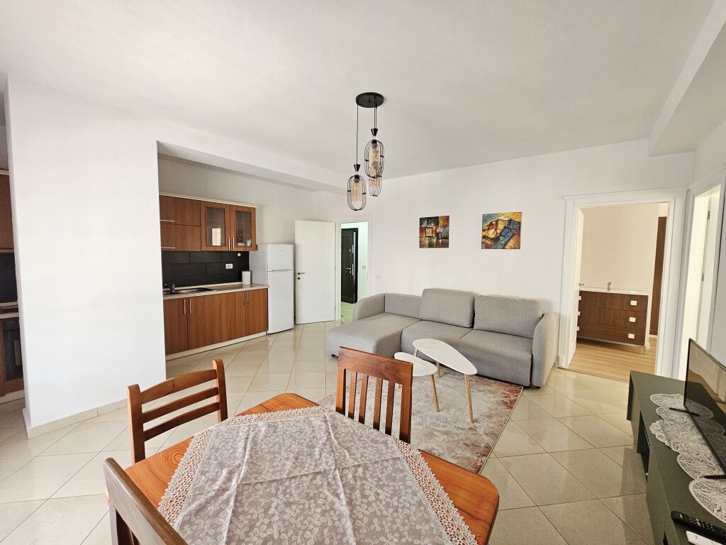 For rent 2+1+1 Haxhi Hysen Dalliu St. 700 thousand lek