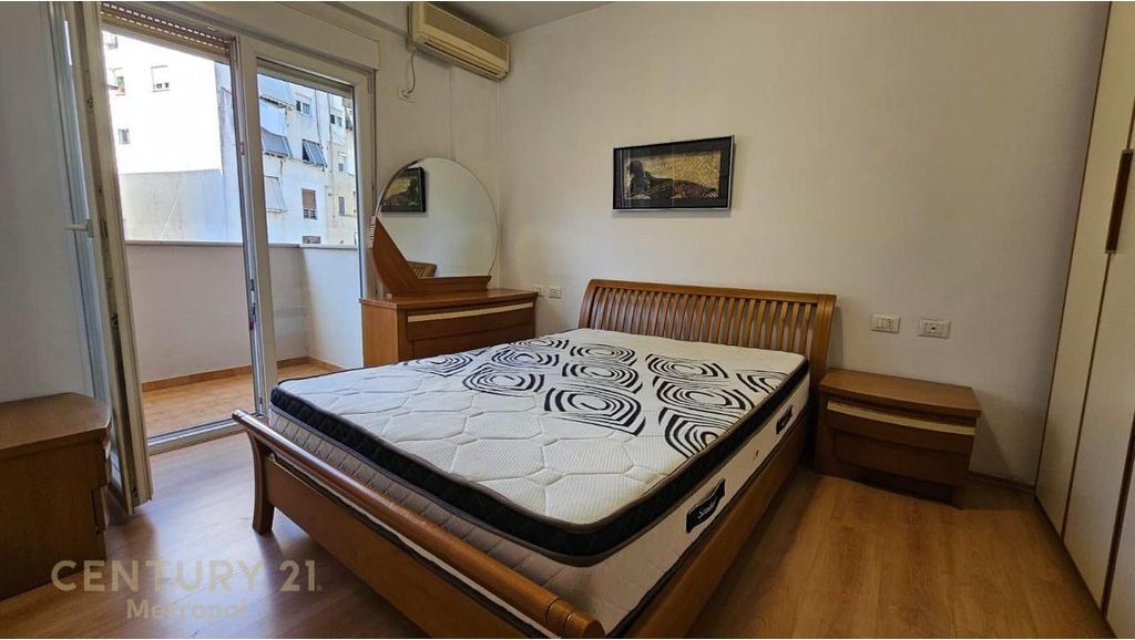 JEPET ME QIRA APARTAMENT 2+1+2, PRANË GJYKATËS SË LARTË, MYSLYM SHYRI!