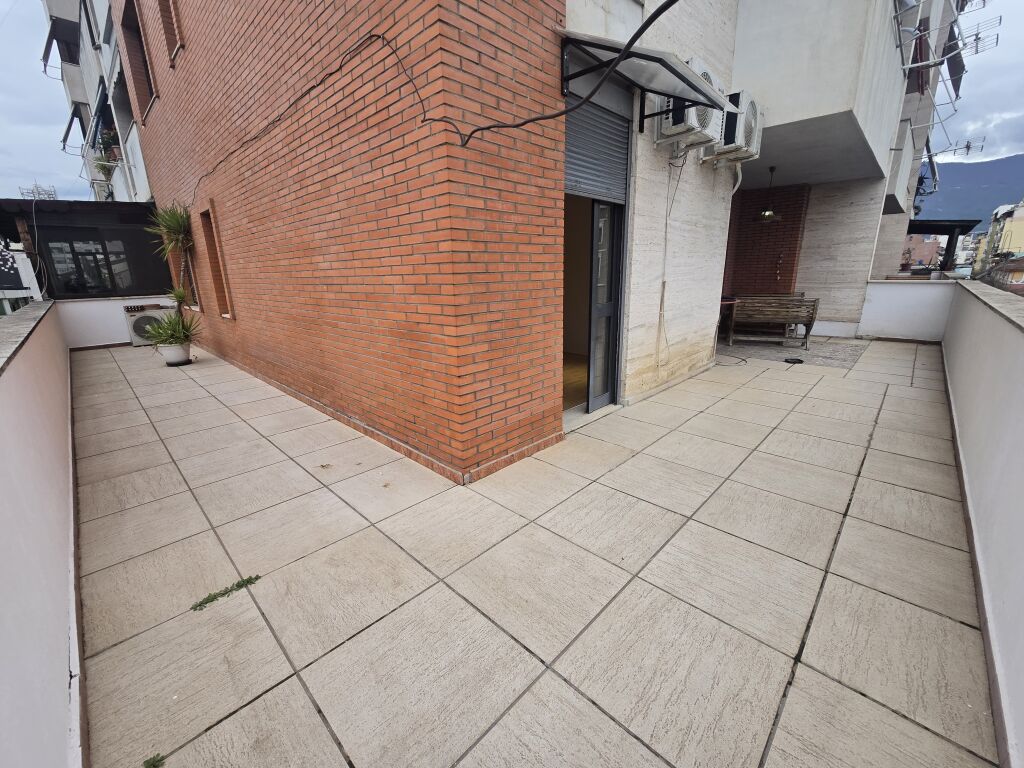 Office Spaces for Rent in the Center, at 9-Katesht