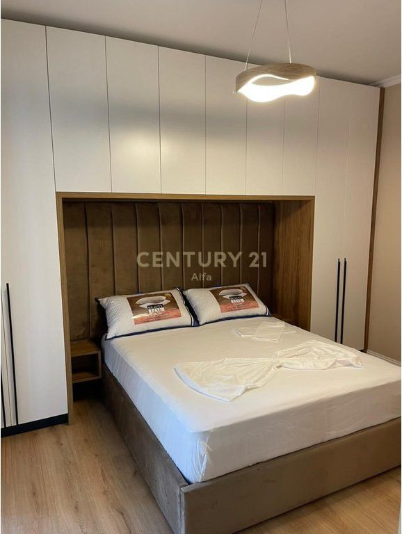 Apartament modern 1+1+Post parkimi per qira ,Rruga e Kosovareve