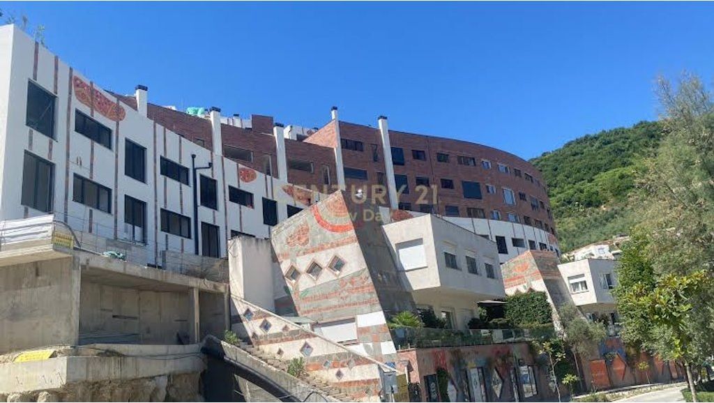 Triplex for sale in Residencen Kodra e Diellit