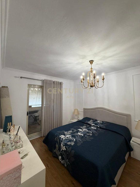 SHITET APARTAMENT 2+1 I INVESTUAR, NË LAPRAKË