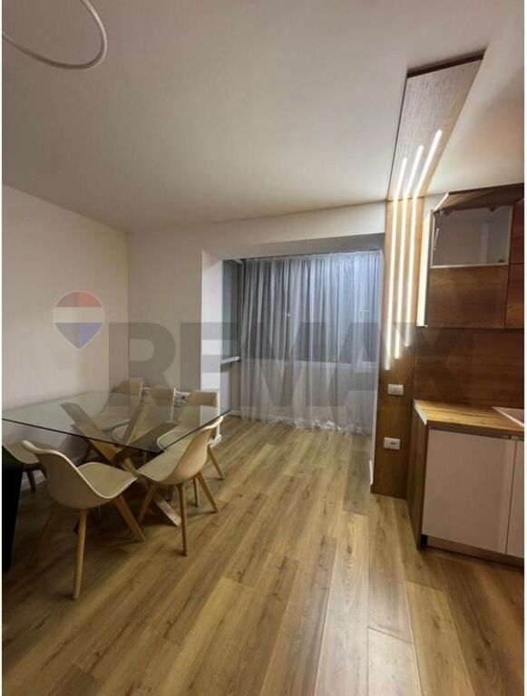 Qira Apartament 2+1+2 në Xhamllik!
