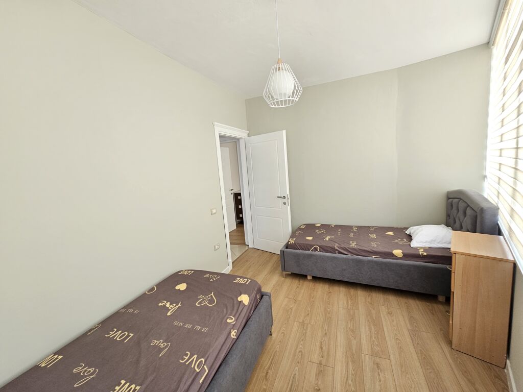 For rent 2+1+1 Haxhi Hysen Dalliu St. 700 thousand lek