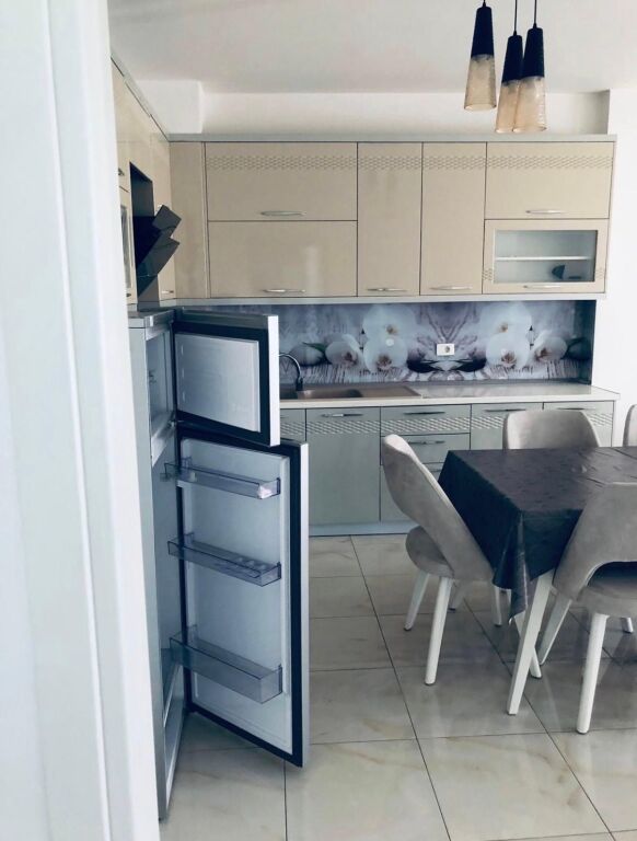 For rent 2+1+2 SELVIA PARTIZANI HIGH SCHOOL 700 thousand lek