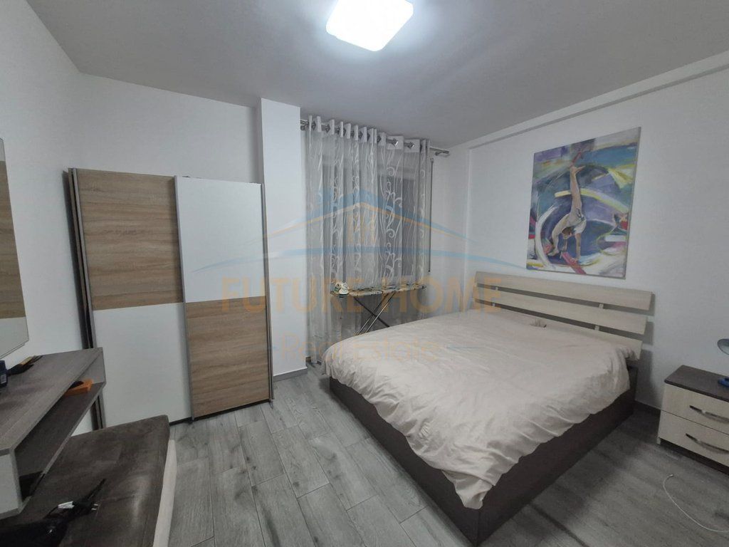 Rent, Apartment 1+1+Veranda+Parking Spot, Medreseja, Tirane 650 €