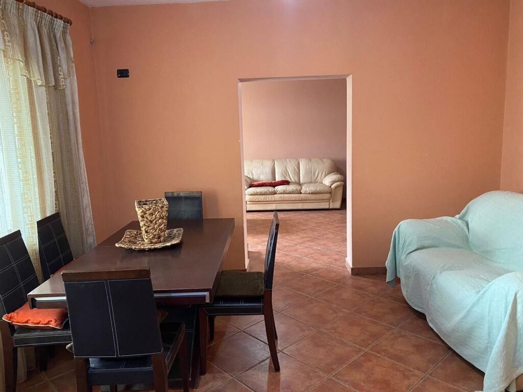 Appartamento 2+1 in affitto al Viale Bajram Curri