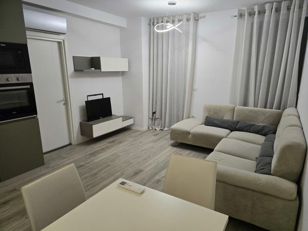 APARTAMENT ME QERA 1+1 ALI DEMI 60.000 LEKE FH-80233