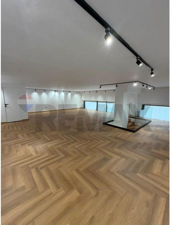 Duplex Space for rent at Delijorgji Complex