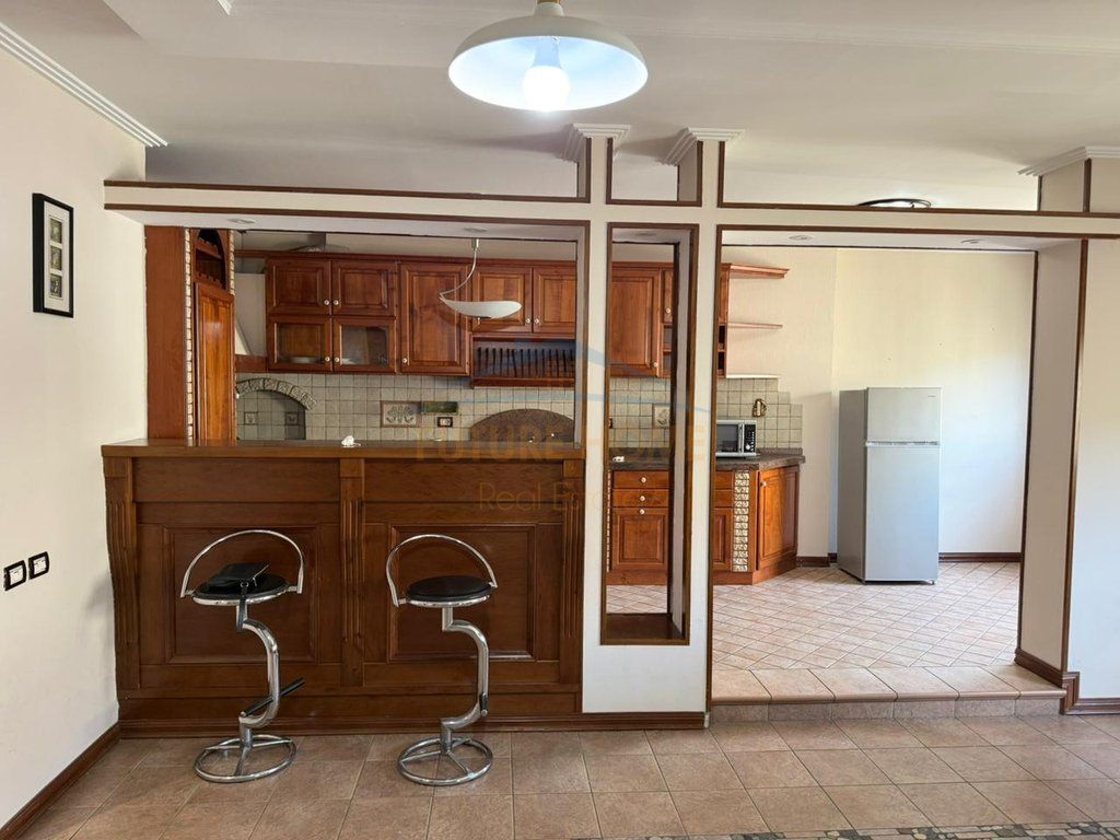 Rent, Apartment 3+1+2, Commune of Paris