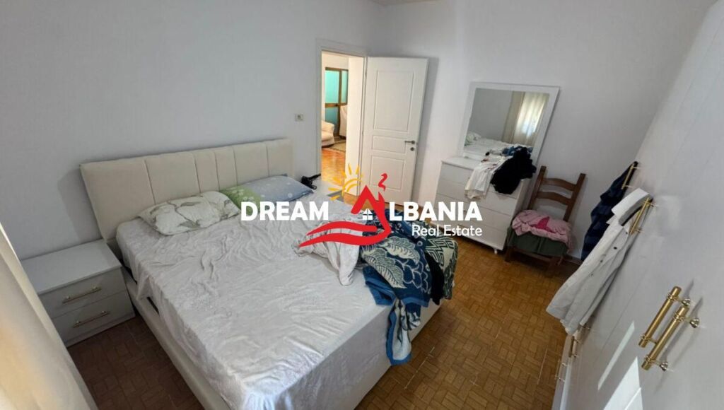 For rent 2+1+2 apartment Parking Spaces, in Porcelan, near Europian (ID 4229510)
