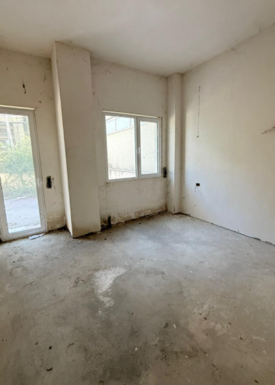 SHITET APARTAMENT 3+1 ME VERANDA – KOMPLEKSI MATEO, KOPSHTI ZOOLOGJIK