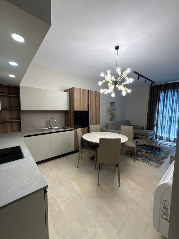 Jepet me qera apartament 2+1 – Univers City
