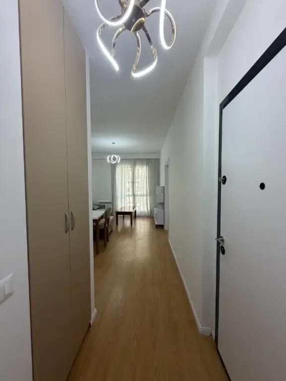 Jepet Me Qera Apartament 1+1+1 Ballkon
