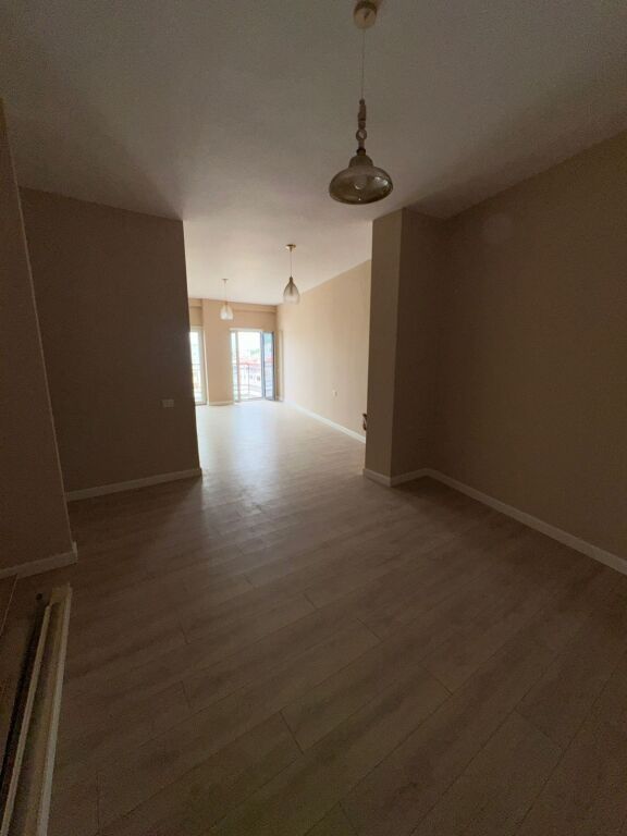 🔥 Shitet Apartament 1+1 – Porta e Re 🔥