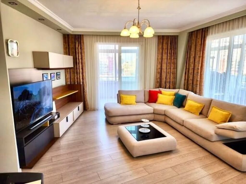 Apartament 2+1 me qira pranë Durrës Marina.
