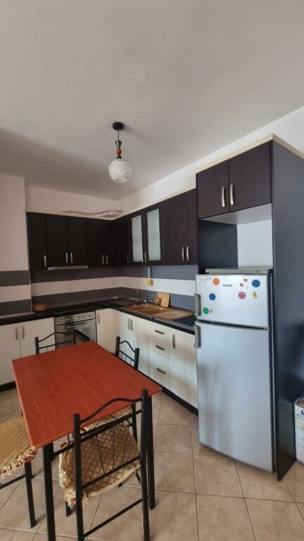 Appartamento 2+1 in affitto a Yzberisht,