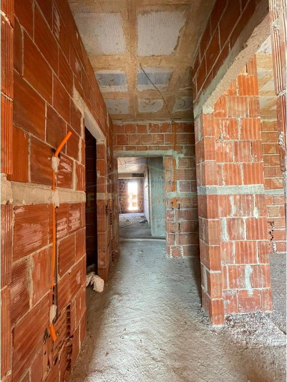 Shitet, Apartament 1+1, Jordan Misja, Tiranë