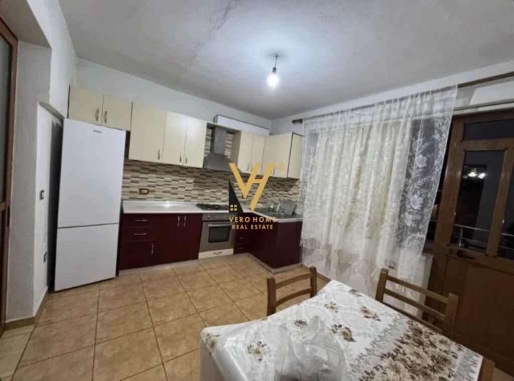 ENTRANCE 2+1 FOR RENT AT VENUE CLUB 40,000 LEKE