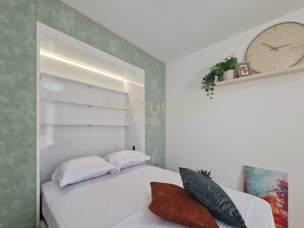 MONOLOCALE INVESTITO IN VENDITA VICINO A PIAZZA WILLSON- OPPORTUNITÀ IDEALE DI INVESTIMENTO