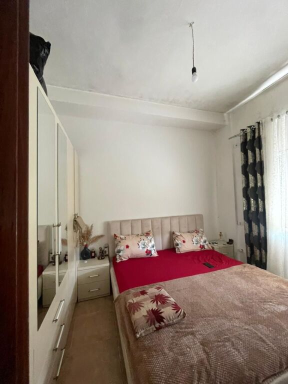 Shtepi private 2+1 plus dy ambjente biznesi për Shitje bashke në Durrës, Ish këneta