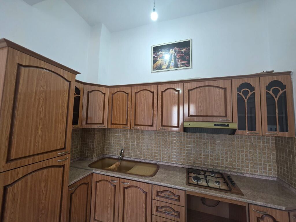 Appartamento in Vendita a Shkozet, Durazzo – Di Fronte alla Stazione