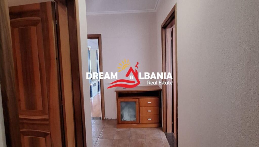 Apartment 3+1+2 for rent near the roundabout of Komuna Parisit, Tirana (ID 4231500)