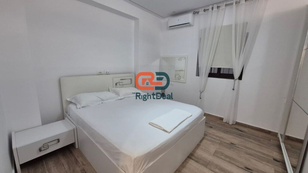 Tek Rr. Mine Peza, Shitet Apartament 1+1 I Rikonstruktuar Dhe Me Super Vendndodhje !!!!