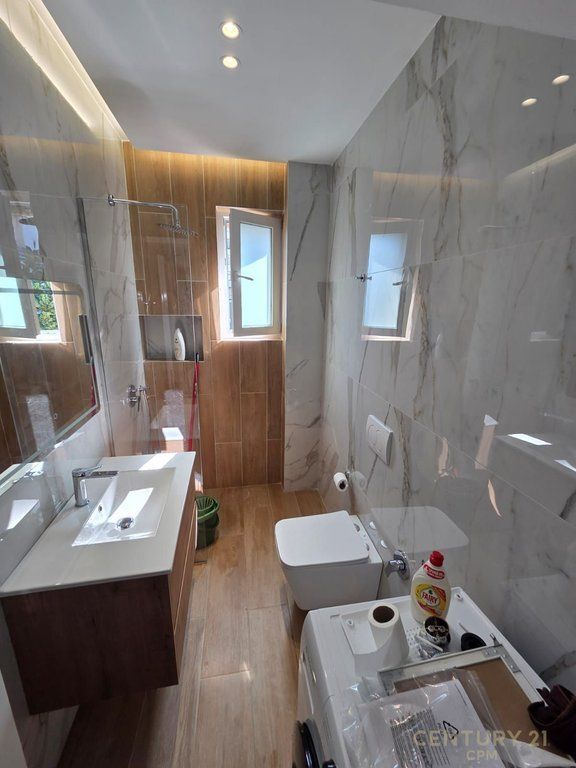 2+1 Apartment for Rent on Barrikadave Street, Tirana - 890€ | 53 m² 890 € /Month