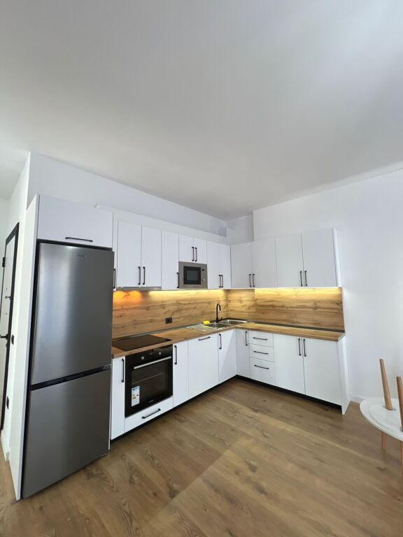 AFFITTASI APPARTAMENTO 2+1 CON VERANDA – PASKUQAN