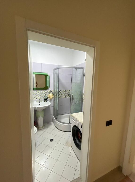 Apartament 2+1 me qira Kopshti Botanik