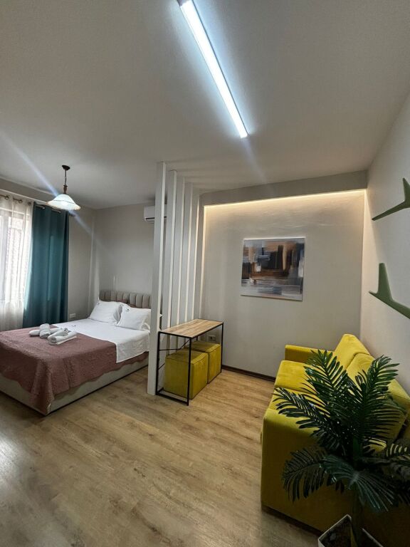 MONOLOCALE MODERNO IN VENDITA – VICINO AL BLOK