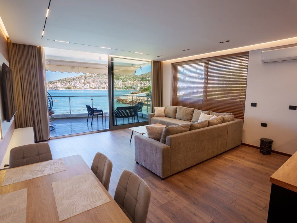 SARANDA, VENDIAMO ESCLUSIVAMENTE APPARTAMENTO 1+1 SUL MARE