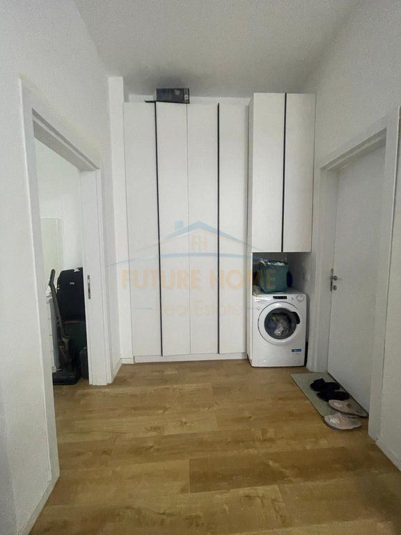 Shitet, Apartament 1+1,Shkolla Kuqe. STD68418
