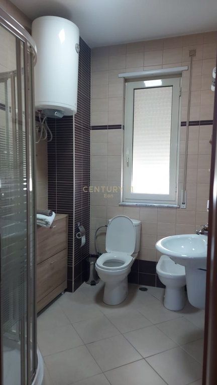 Appartamento 1+1 in Vendita sulla Prima Linea del Mare – Shkëmbi i Kavajës, Durres !
