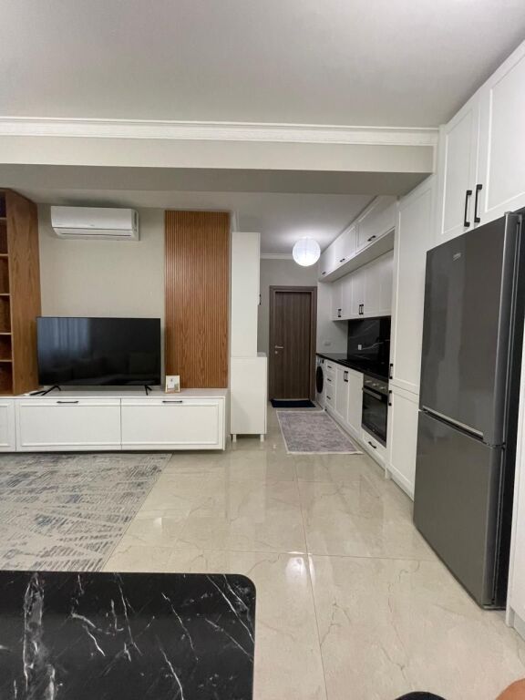 🏡 Affittasi appartamento 1+1 con parcheggio 📍 Giardino Botanico (sopra la moschea). 🚗 Posto auto incluso 💶 550€/mese