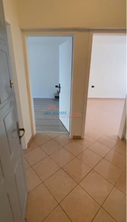 Office for rent in Bllok in Tirana